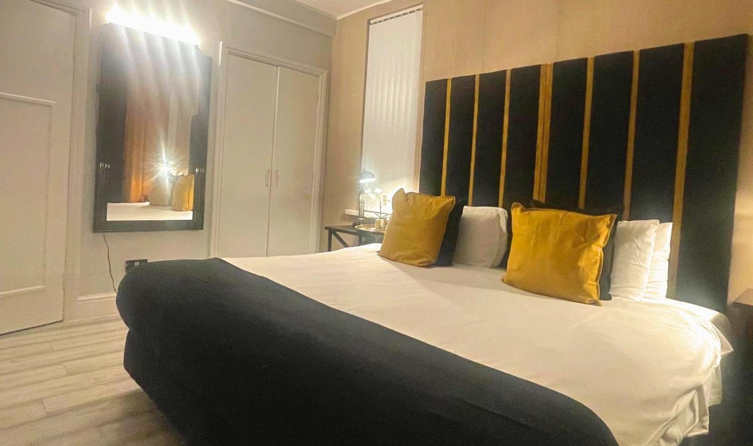 *Luxury 9Ine Lush Jacuzzi Apartment & Balcony* Birmingham Exterior photo